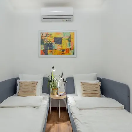 Extra New Apartment